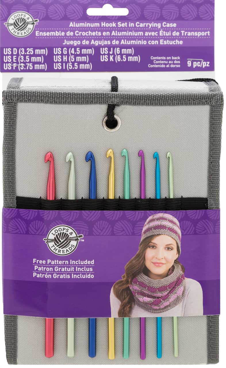 Aluminum Crochet Hook Set in Carry Case by Loops &#x26; Threads&#xAE;